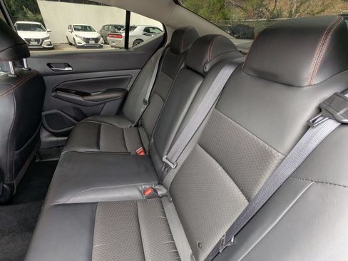 Used 2025 Nissan Altima 2.5 SR FWD image 48