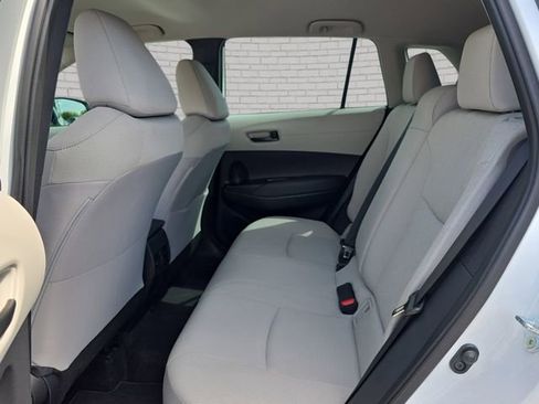 Used 2025 Toyota Corolla Cross L FWD image 14