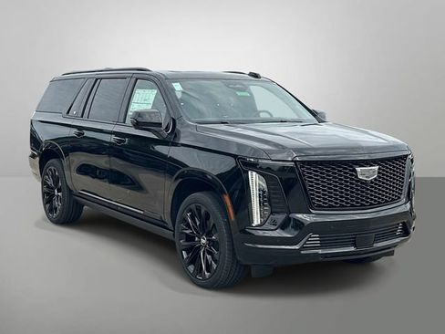 New 2026 Cadillac Escalade ESV Platinum Sport w/ LPO, ONYX Package AWD/4WD image 13