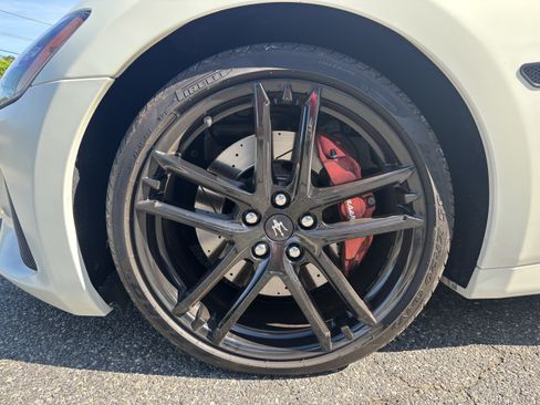 Used 2019 Maserati GranTurismo Sport RWD image 9