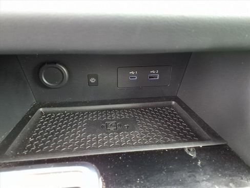 Used 2025 Nissan Pathfinder Platinum w/ Cargo Package AWD/4WD image 13
