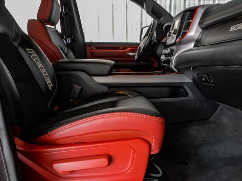 Used 2019 RAM 1500 Rebel AWD/4WD image 32