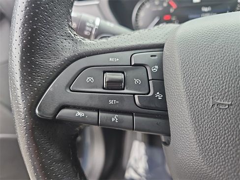 Used 2019 Cadillac XT4 Sport image 17