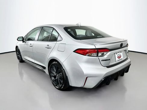 Certified 2026 Toyota Corolla SE FWD image 7