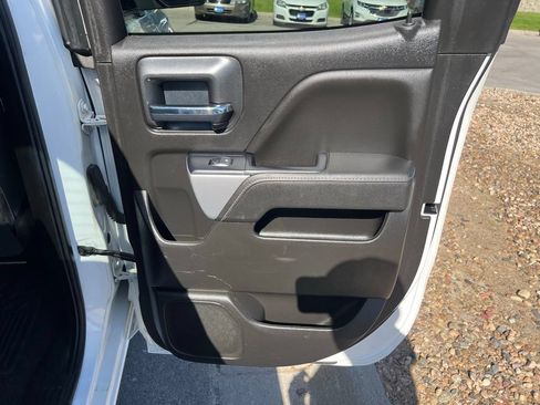 Used 2019 Chevrolet Silverado 1500 LT w/ All Star Edition AWD/4WD image 22