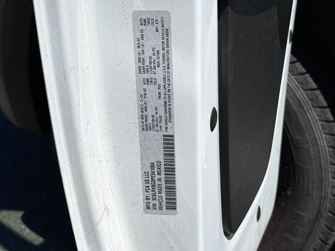 Used 2023 RAM ProMaster 1500 FWD image 25