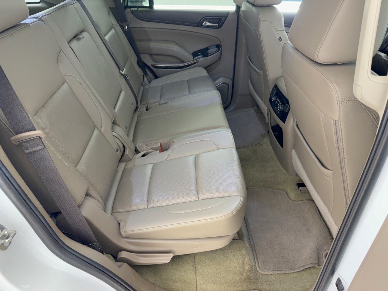 Used 2018 GMC Yukon SLT w/ Open Road Package RWD image 29