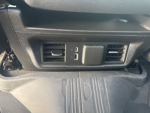 Used 2024 GMC Sierra 1500 Elevation image 18