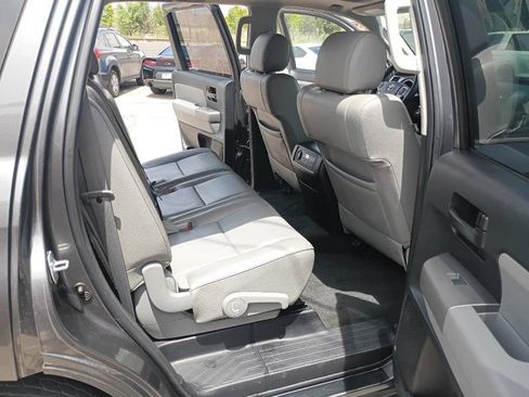 Used 2017 Toyota Sequoia SR5 w/ Premium Package AWD/4WD image 25