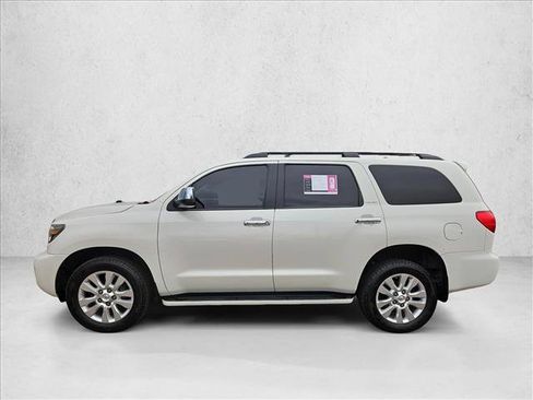 Used 2016 Toyota Sequoia Platinum AWD/4WD image 9