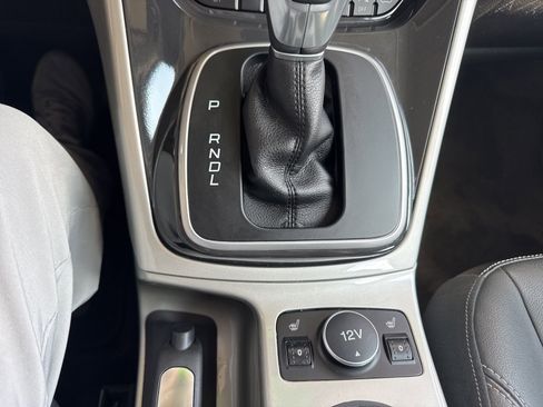 Used 2014 Ford C-MAX Energi SEL w/ Equipment Group 303A image 28