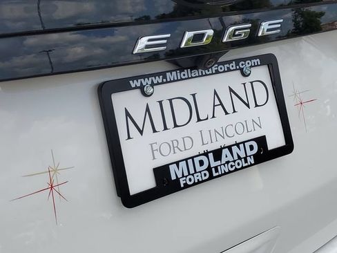 Certified 2024 Ford Edge SEL w/ Convenience Package AWD/4WD image 7