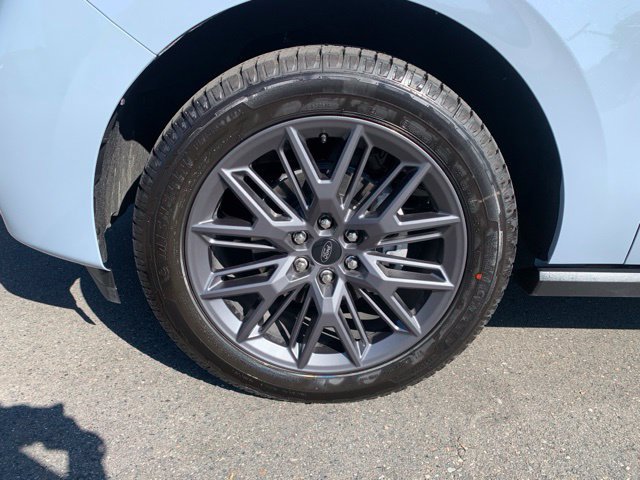Certified 2027 Ford Expedition Platinum w/ Stealth Appearance Package AWD/4WD image 15
