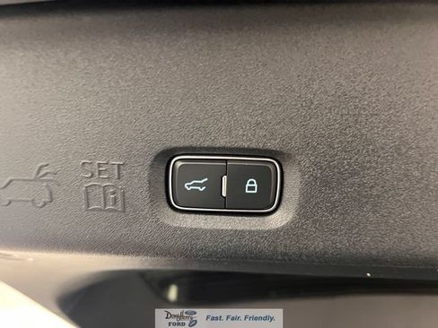 New 2026 Ford Expedition Platinum w/ Stealth Appearance Package AWD/4WD image 41