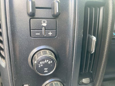 Used 2017 GMC Sierra 1500 4x4 Double Cab w/ Elevation Edition image 36