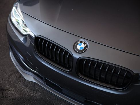 Used 2017 BMW 340i xDrive Sedan AWD/4WD image 20