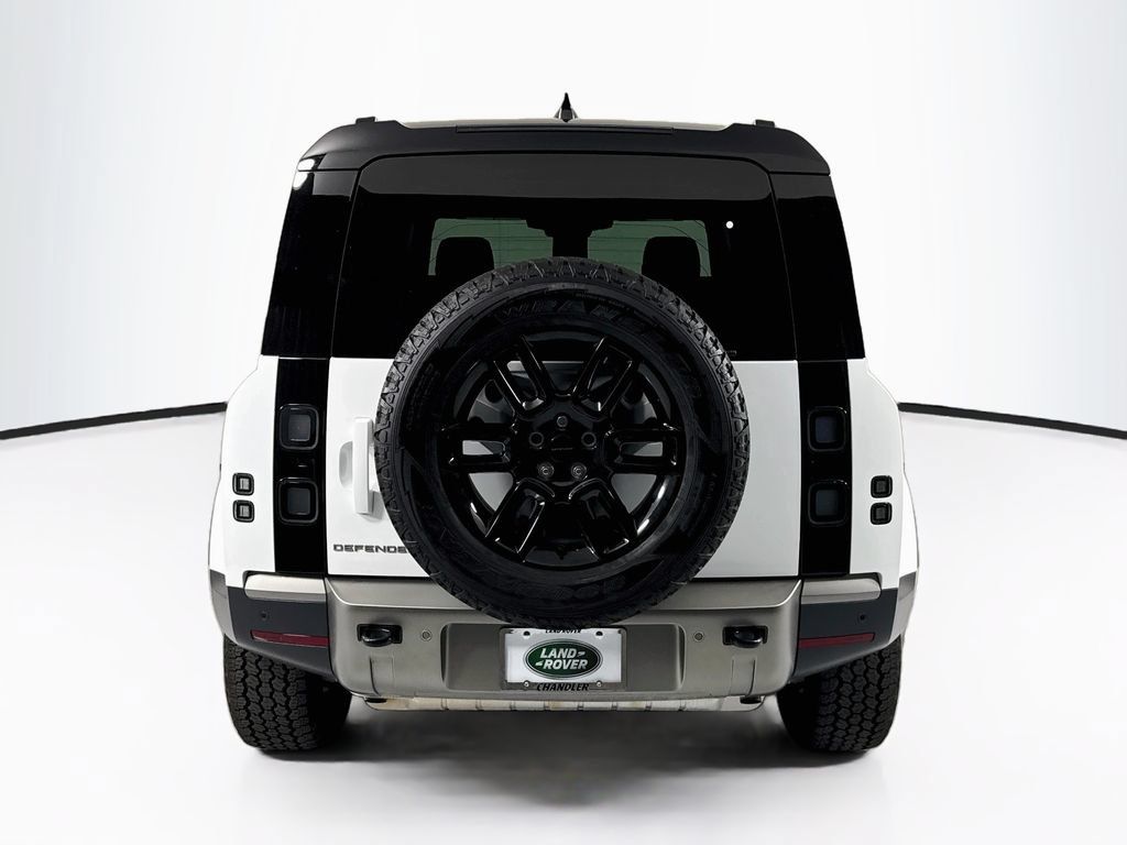 Used 2026 Land Rover Defender 110 S AWD/4WD image 6