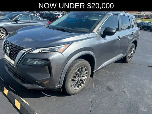 Used 2021 Nissan Rogue S FWD image 2
