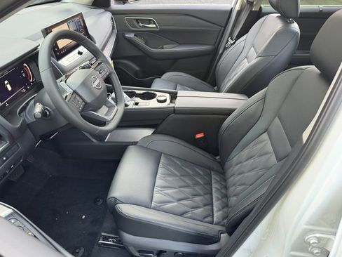 New 2026 Nissan Rogue Platinum AWD/4WD image 28
