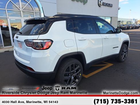 New 2026 Jeep Compass Limited AWD/4WD image 10