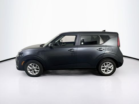 Used 2024 Kia Soul LX w/ Option Group 015 FWD image 8