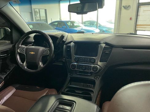 Used 2019 Chevrolet Tahoe Premier w/ Premier Plus Edition image 32