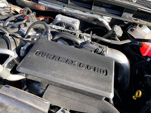 Used 2024 GMC Sierra 2500 Pro image 32