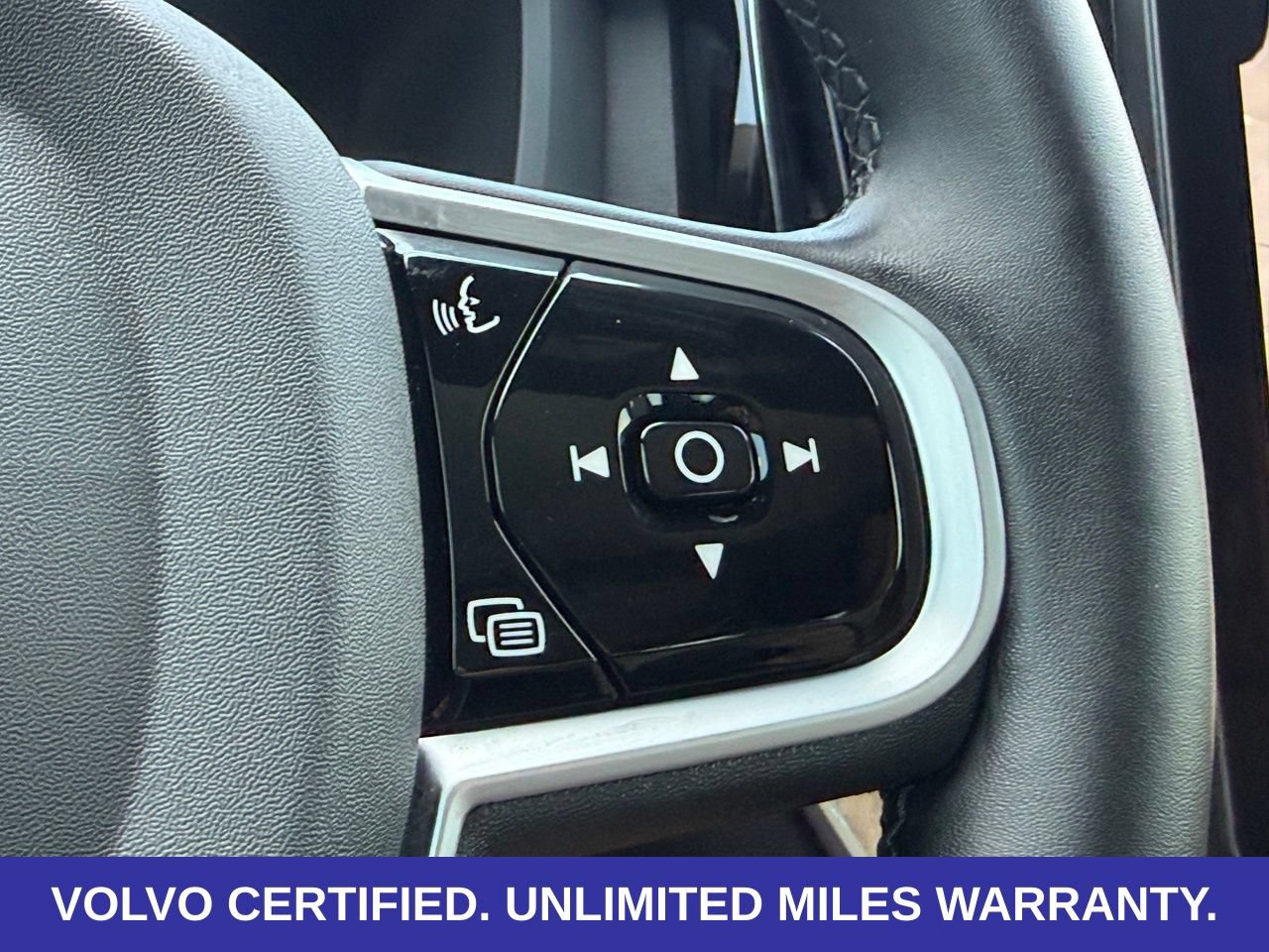 Certified 2026 Volvo XC60 B5 Plus AWD/4WD image 17