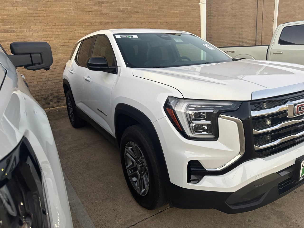 Used 2026 GMC Terrain Elevation FWD image 3