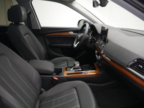 Used 2023 Audi Q5 2.0T Premium w/ Convenience Package AWD/4WD image 25