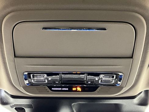 Used 2023 Lincoln Corsair FWD image 13