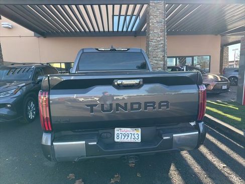 Used 2023 Toyota Tundra Limited image 8