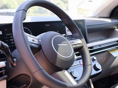 New 2026 Hyundai Tucson Limited image 26