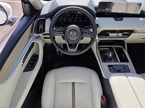 New 2026 MAZDA CX-90 3.3 Turbo w/ Premium Plus Pkg image 10