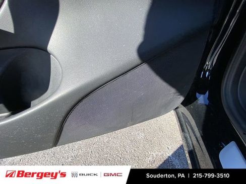 Used 2018 Tesla Model 3 Long Range image 27