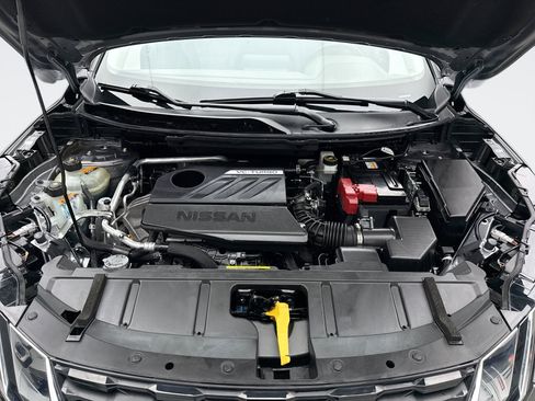 Used 2023 Nissan Rogue SV AWD/4WD image 25