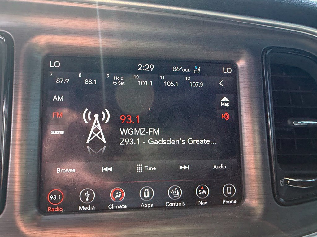 Used 2018 Dodge Challenger SXT Plus RWD image 10