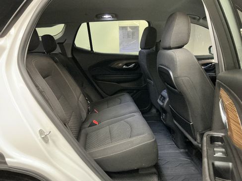 Used 2020 GMC Terrain SLE w/ Driver Convenience Package AWD/4WD image 29