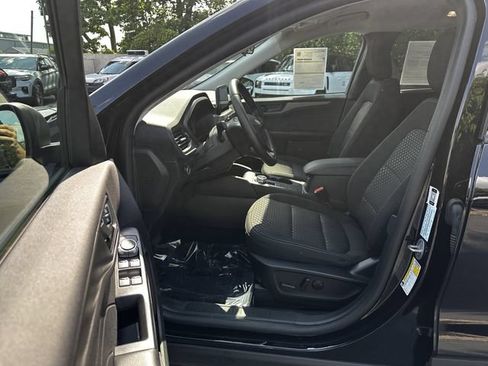 Used 2024 Ford Escape Active AWD/4WD image 19