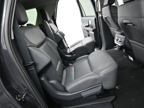 New 2025 Ford Expedition Max Active image 27