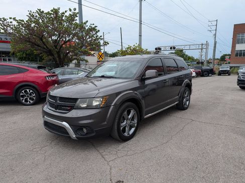 Used 2016 Dodge Journey Crossroad FWD image 3