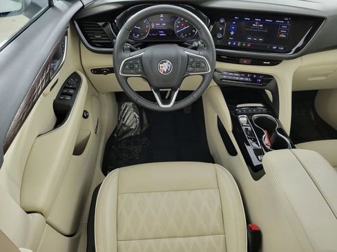 Used 2023 Buick Envision Avenir image 25