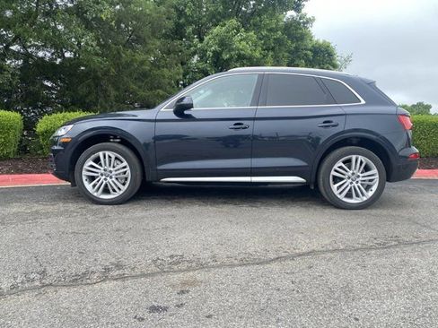 Used 2018 Audi Q5 2.0T Premium Plus w/ Premium Plus Package AWD/4WD image 11