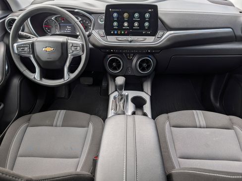 Certified 2025 Chevrolet Blazer LT AWD/4WD image 11