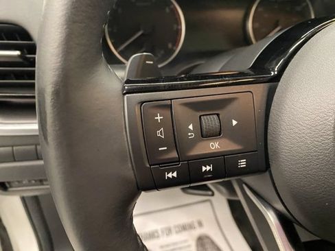 Used 2021 Nissan Rogue SV w/ Premium Package AWD/4WD image 30