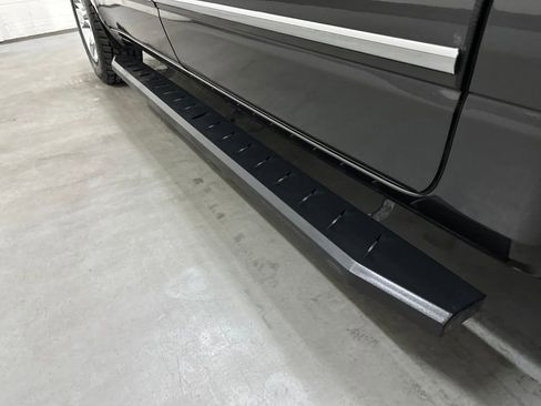 Used 2019 RAM 1500 Big Horn RWD image 10