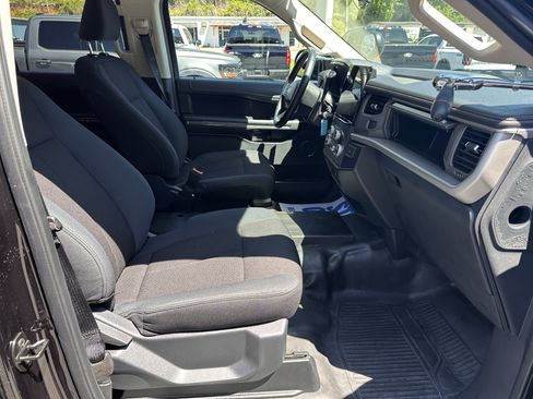 Used 2022 Ford Expedition XL AWD/4WD image 4