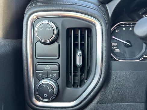 Used 2020 GMC Sierra 1500 SLE w/ SLE Value Package image 44