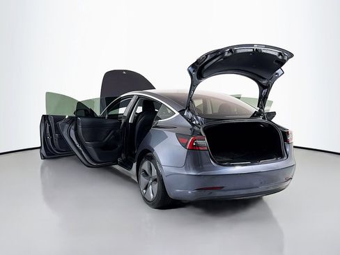 Used 2018 Tesla Model 3 Long Range image 31