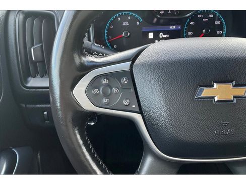 Used 2019 Chevrolet Colorado LT w/ Colorado RST Special Edition image 18